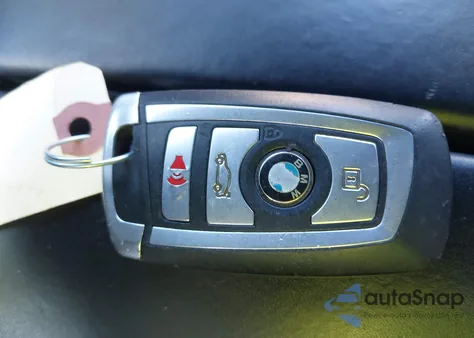 2014 BMW Alpina B7 z USA, uszkodzony, nr VIN WBAYE8C50ED135826